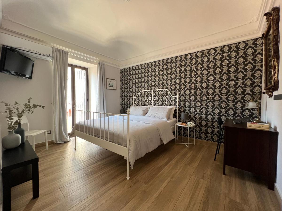 Emanuele Room Catania Exteriör bild